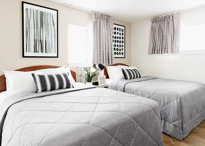 Intown Suites Extended Stay Select Houston Tx - Brookhollow